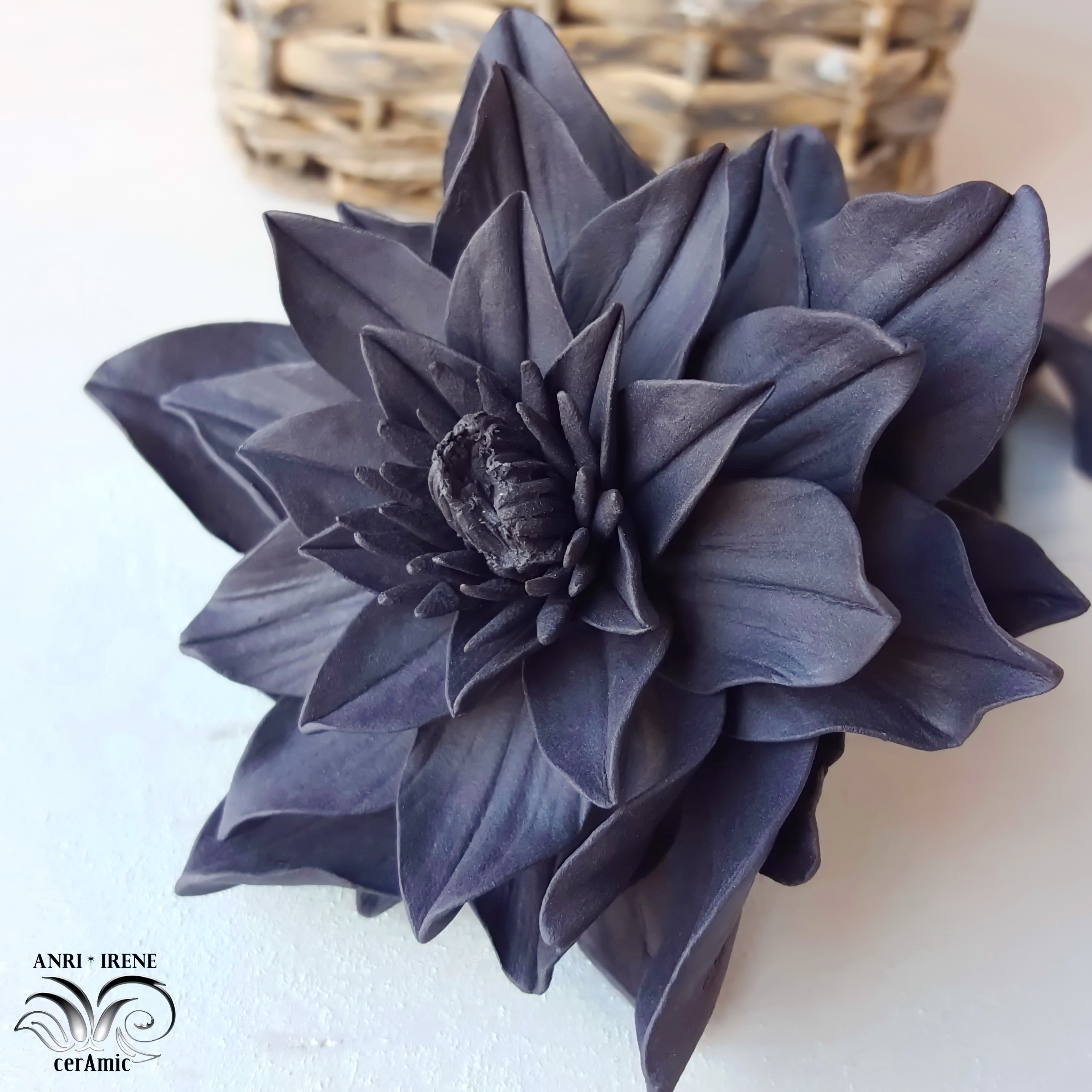 porcelain chrysanthemum