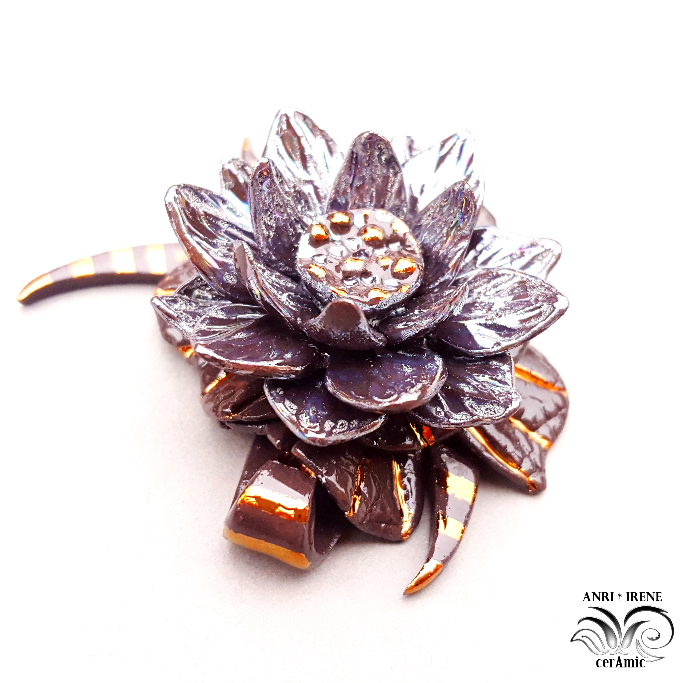 porcelain pendant lotus