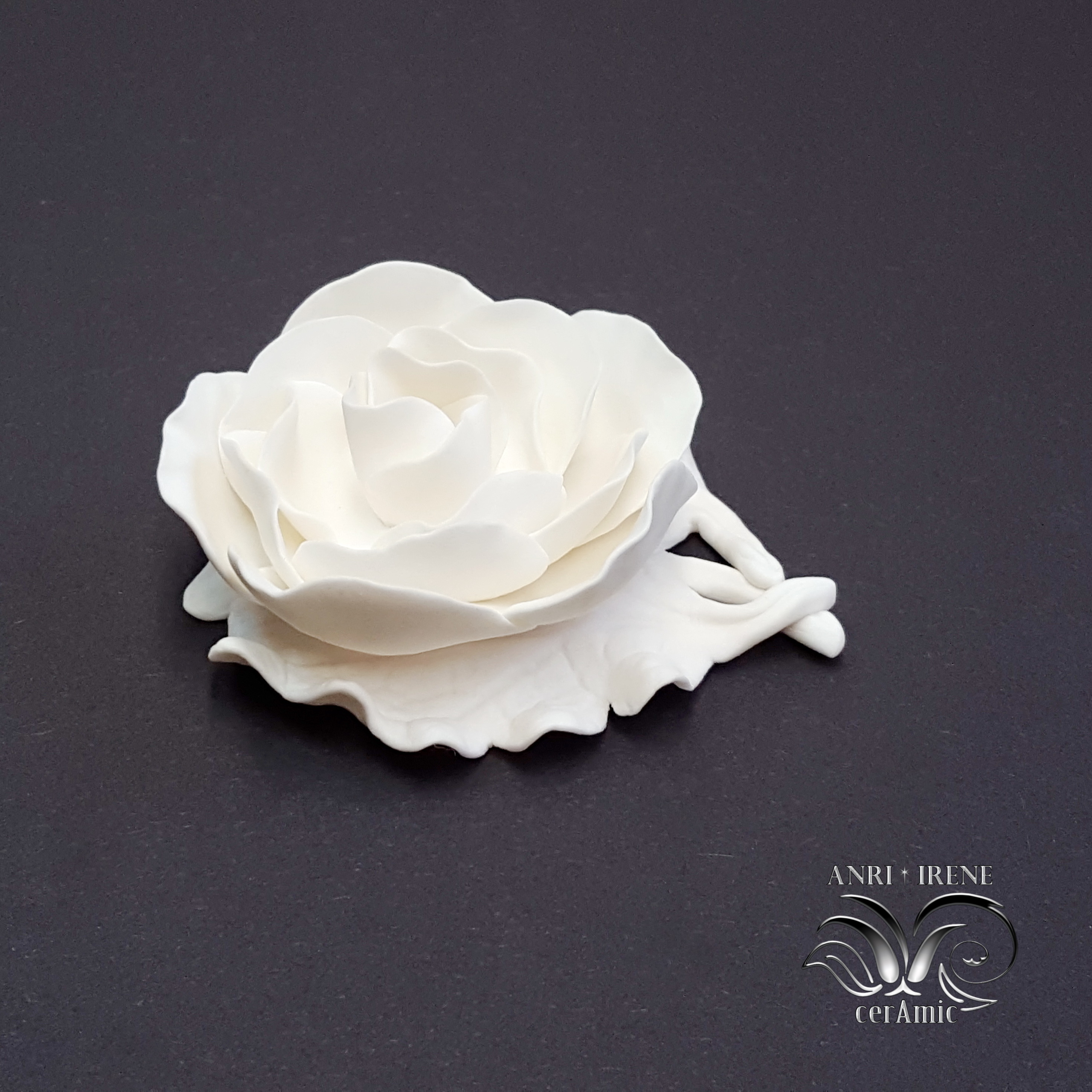 Ceramic magnolia