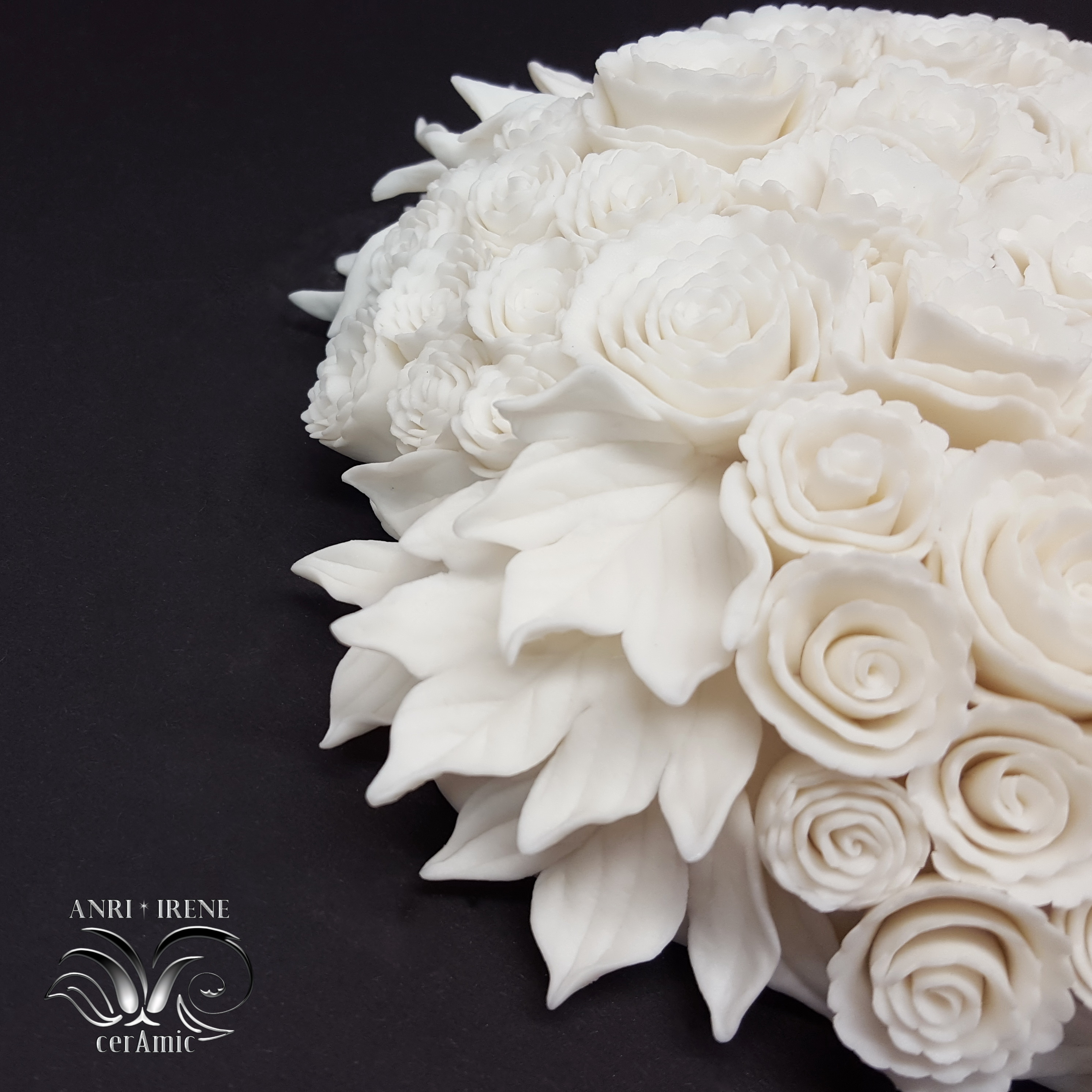 Porcelain floral decor