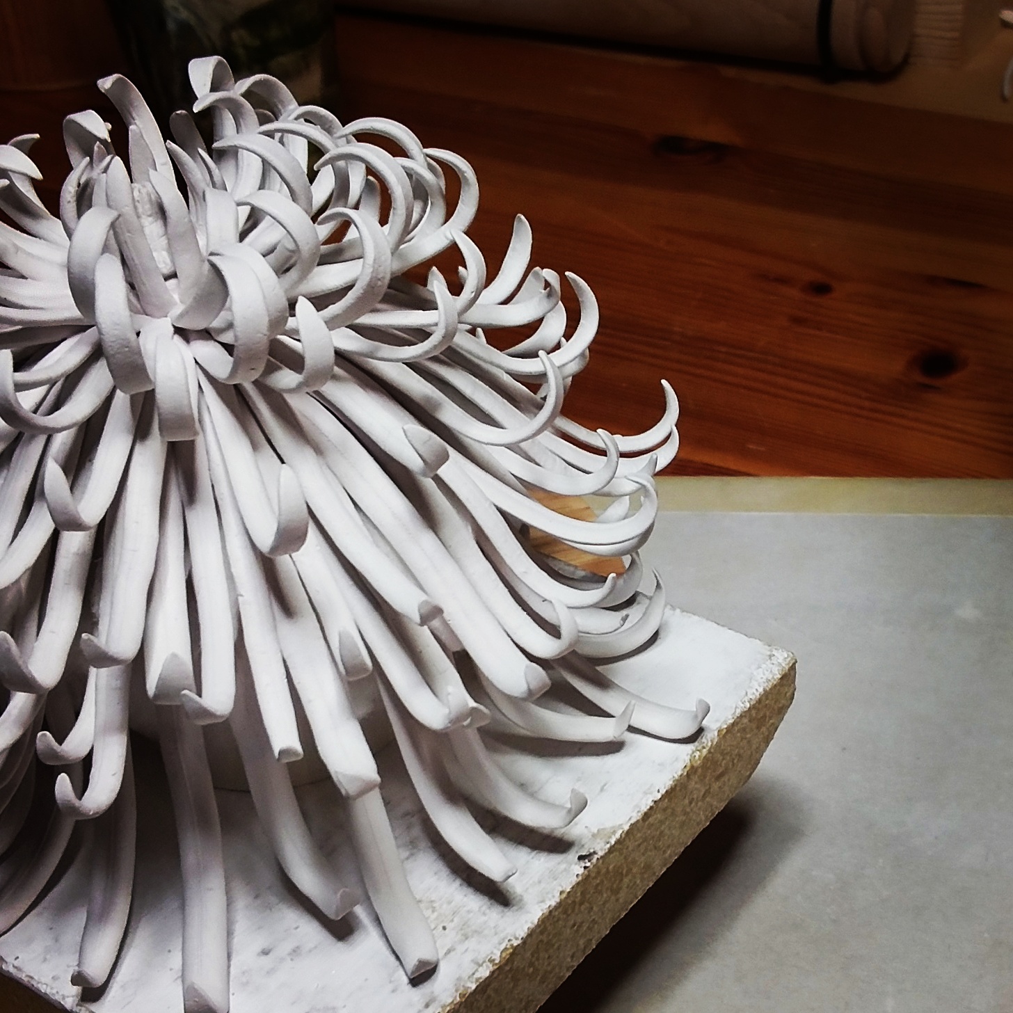 Porcelain chrysanthemum