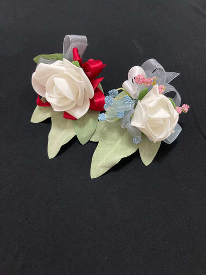 Corsage and Boutonniere
Made to Order