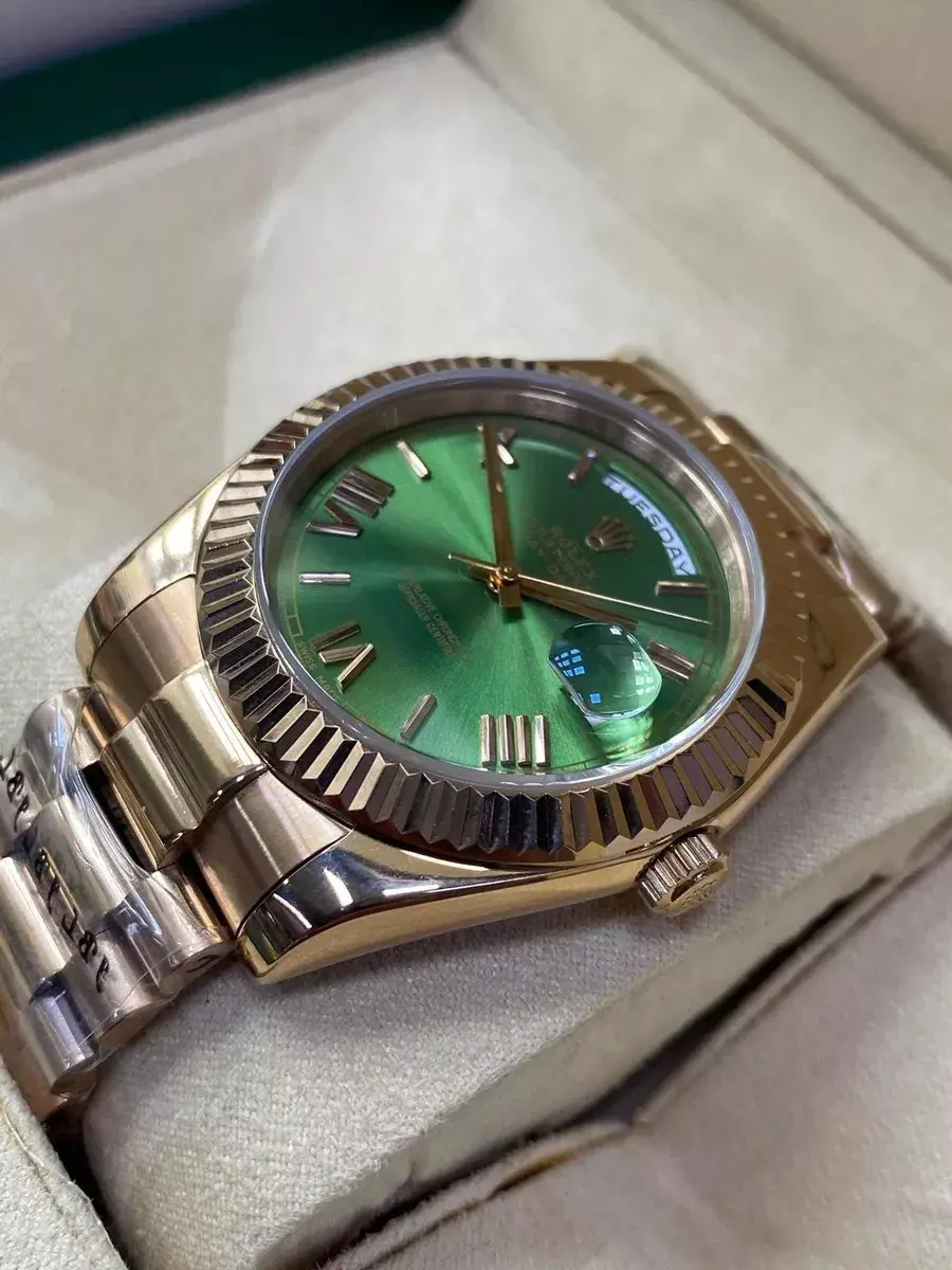 Miniatura: Relogio Rolex Daydate Rose Gold Fundo Verde Com Caixa Manual