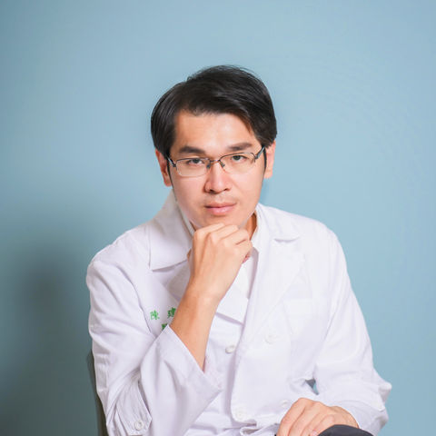 陳建鼎 醫師