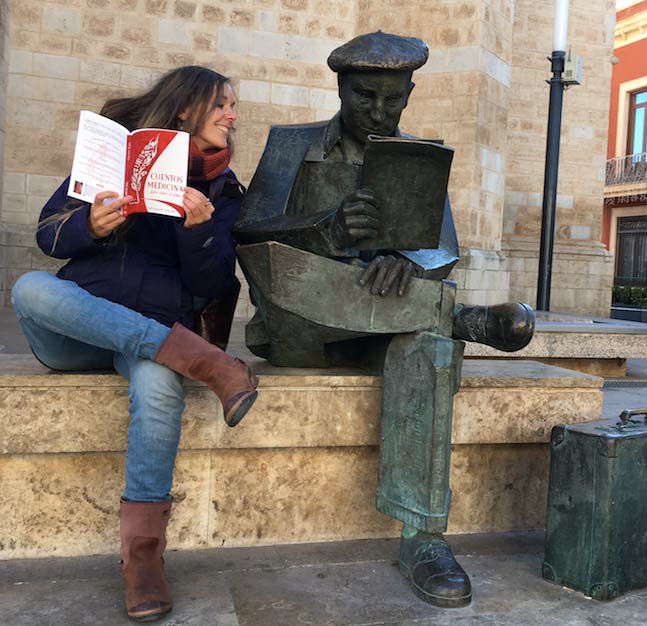 –Muy buenas... ¿y tú qué estás leyendo?