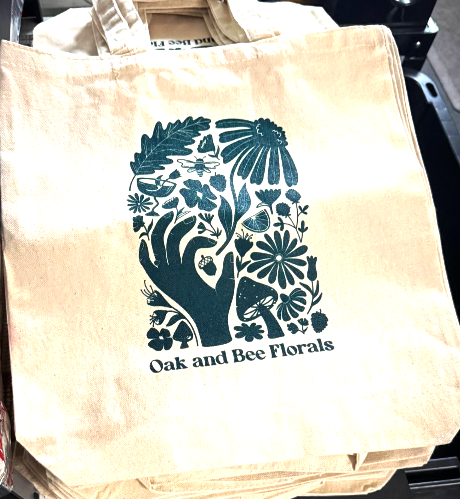 Oak and Bee Tote Bag