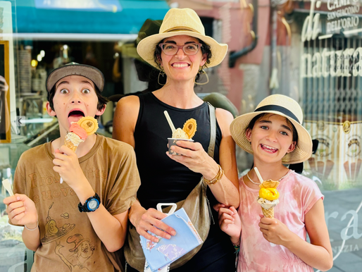 gelato family travel picture