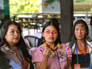 Amazonian Indigenous young women participate in discussion group