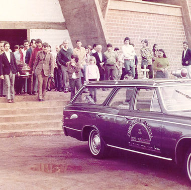Evolução dos Serviços Funerários: Como o funeral mudou ao longo dos anos?
