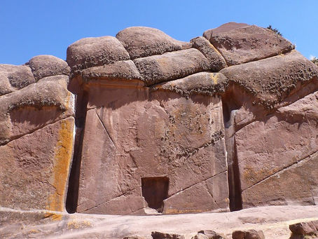 Aramu Muru ประตูเชื่อมดวงดาวและเทพเจ้า @Peru