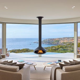 A Coast-to-Coast Journey of Wildlife, Wine and Wonder