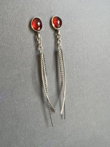 Thumbnail: Mixed Chain Earrings with Garnet