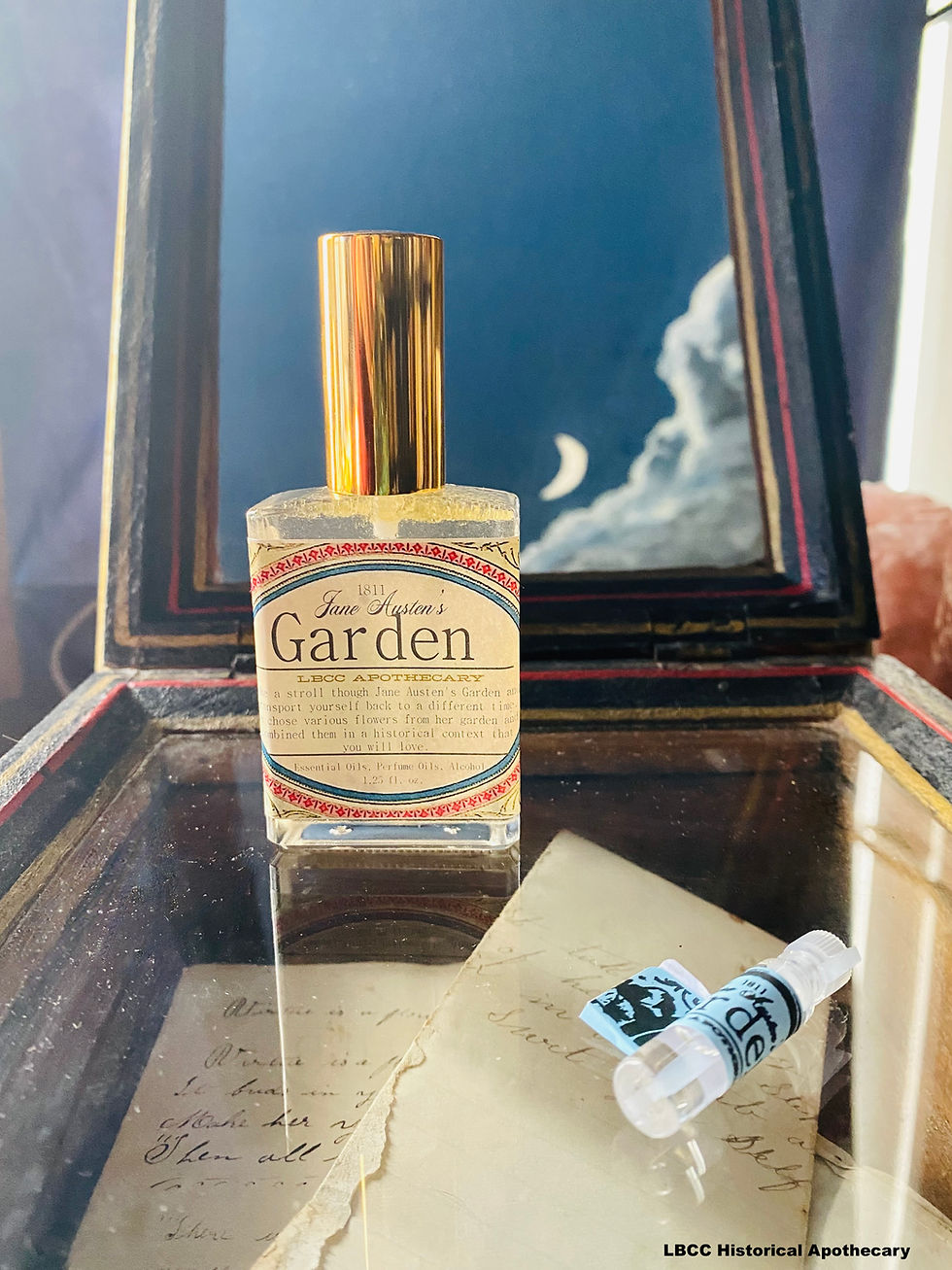 Thumbnail: Jane's Garden Botanical Perfume- Jane Austen