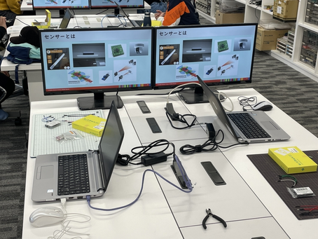 2023/11/11 電気電子工学科実験室を会場に応用物理学会リフレッシュ理科教室を開催しました