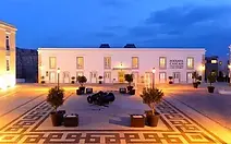 Neya Horel Porto.webp