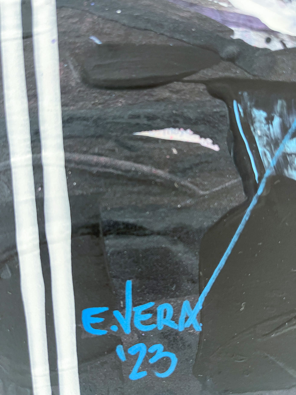 Thumbnail: The Force of Happiness by Esteban Vera - contemporary artwork, view 7