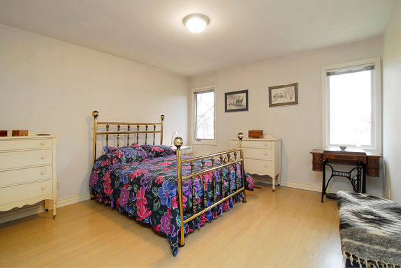 BED ROOM
