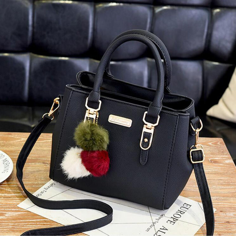 Miniature : SHD - Plush Tassel Tote
