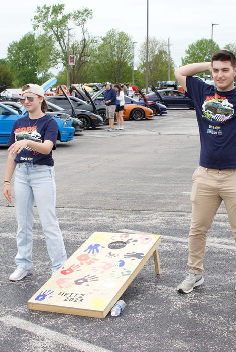 Missouri State AMA members volunteering at annual car show.