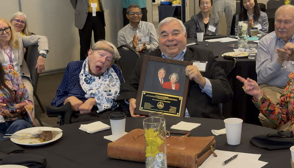 A well-earned standing moment for Tom and Evonne Smith: part tribute, part reunion, part “we all know exactly why this room is smiling.”