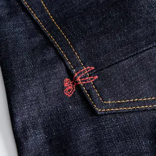 denham-made-in-japan-jeans-3.webp