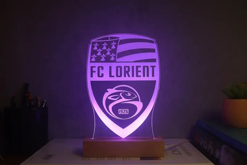 Miniature : Lampe LED FC Lorient personnalisée - Cadeau supporter des Merlus et fan de football breton