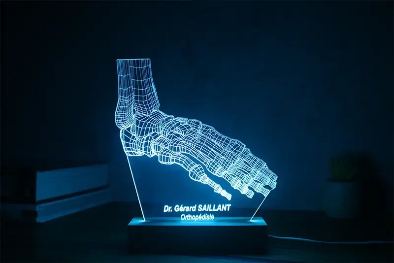 Miniature : Lampe LED Pied personnalisée - Veilleuse squelette du pied pour podologue et chirurgien orthopédique