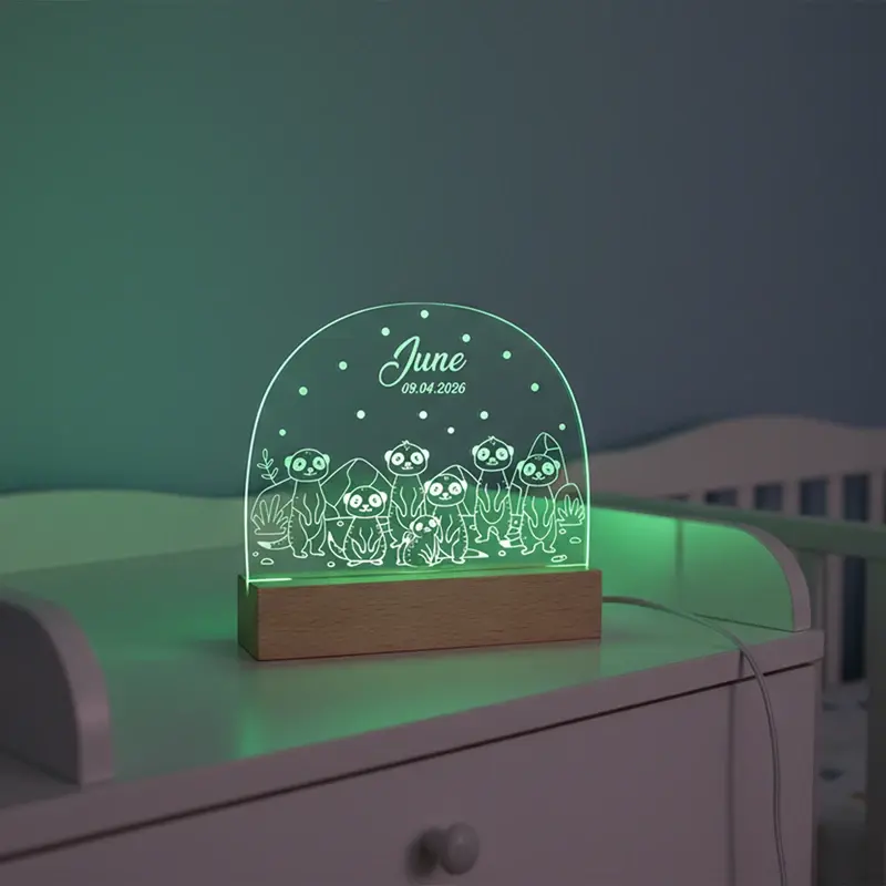 Miniature : Veilleuse LED bébé suricates savane personnalisée - Cadeau naissance fille ou garçon et déco chambre bébé