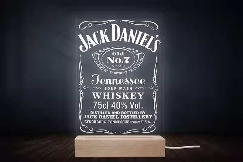 Lampe Jack Daniel's Personnalisée - Veilleuse LED Bois & Plexiglas - idée cadeau originale