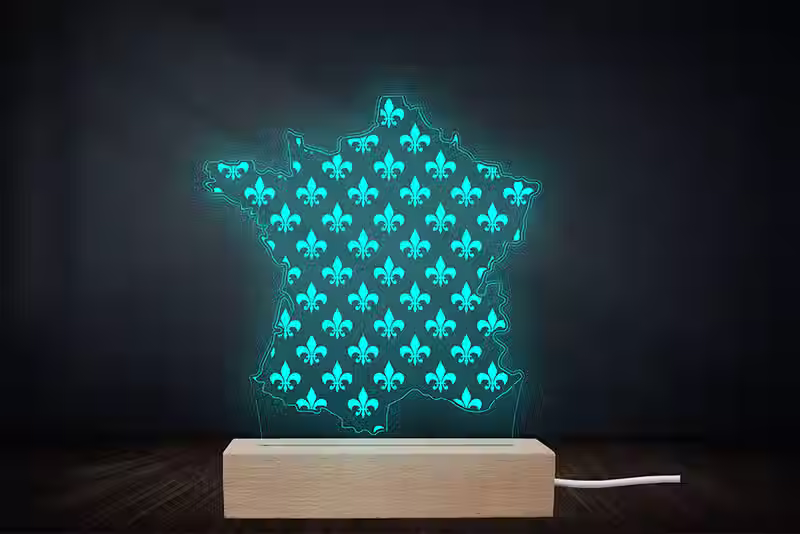 Miniature : Lampe LED carte de France Fleur de Lys personnalisée - Cadeau passionné d'histoire et patrimoine français royal