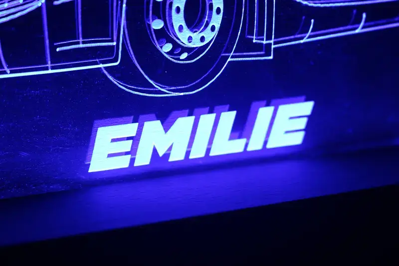 Lampe Camion RENAULT MAGNUM Personnalisée | idée cadeau Camion Renault | idée cadeau routier personnalisée