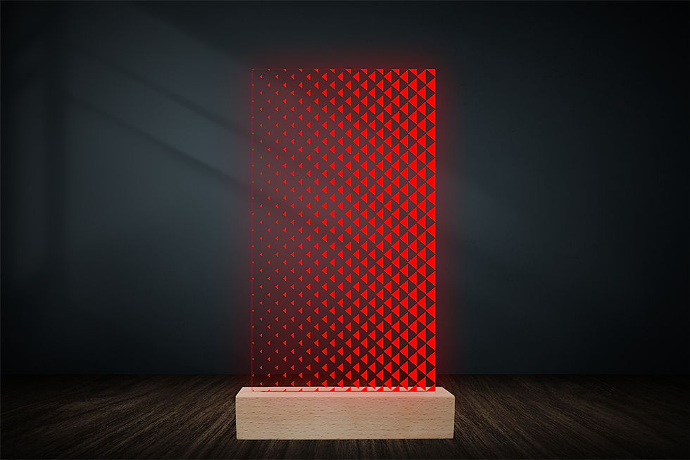 Miniature : Lampe LED triangle en expansion personnalisé - Cadeau déco design et ambiance contemporaine