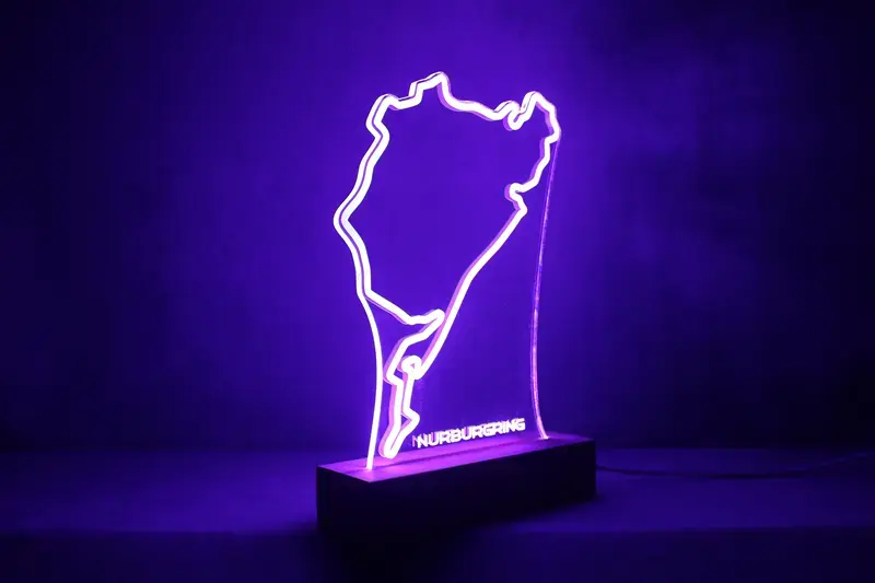 Miniature : Lampe LED Circuit Nürburgring Nordschleife personnalisée - Cadeau passionné de l'Enfer Vert et fan de sport auto allemand