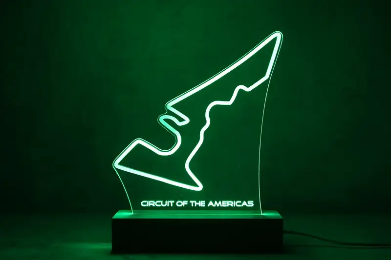 Miniature : Lampe LED Circuit of the Americas COTA personnalisée - Cadeau fan de F1 Austin et passionné de sport auto américain