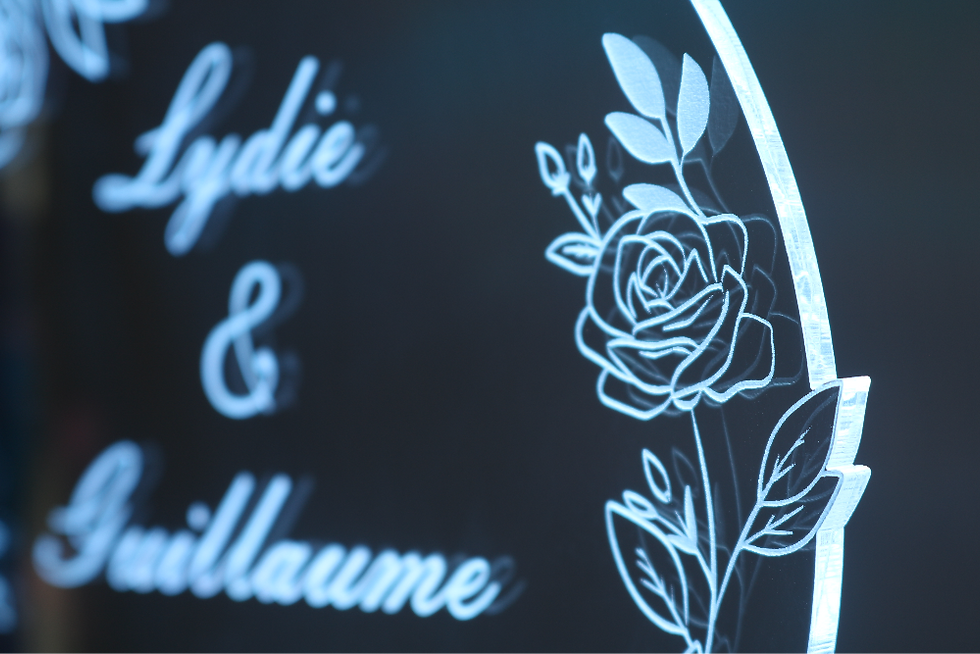 Miniature : Lampe LED mariage couronne de fleurs personnalisée - Cadeau bohème pour mariés, décoration florale lumineuse
