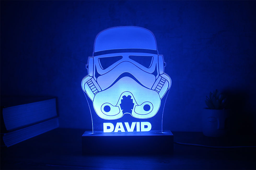Miniature : Lampe LED Stormtrooper Star Wars personnalisé - Cadeau fan de Dark Vador et décoration chambre geek