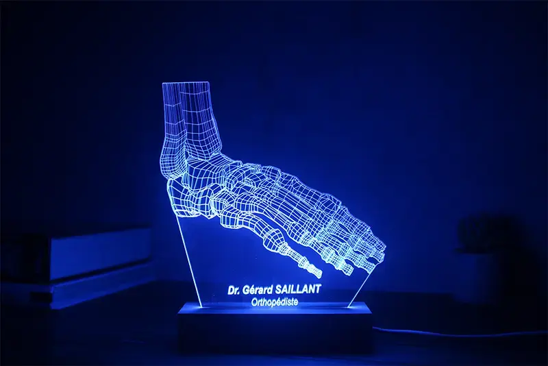 Miniature : Lampe LED Pied personnalisée - Veilleuse squelette du pied pour podologue et chirurgien orthopédique