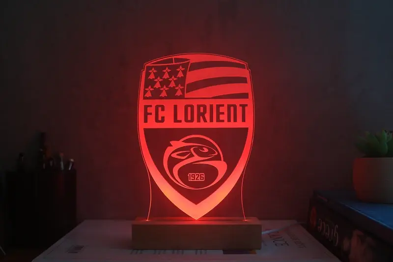 Miniature : Lampe LED FC Lorient personnalisée - Cadeau supporter des Merlus et fan de football breton