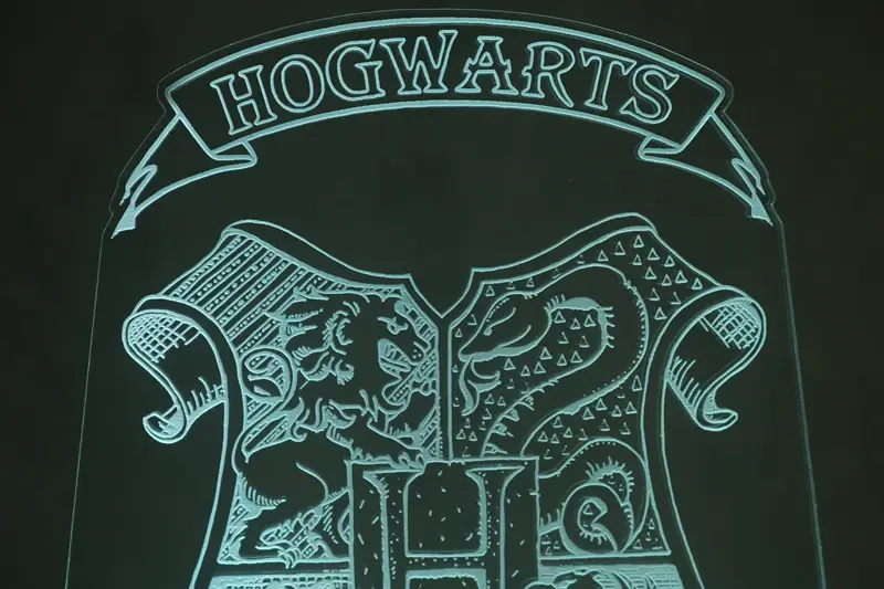 Miniature : Lampe LED Harry Potter Poudlard personnalisée - Cadeau fan de l'école des sorciers et collectionneur saga