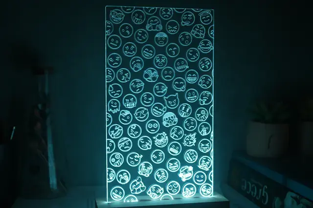 Lampe emoji | veilleuse design