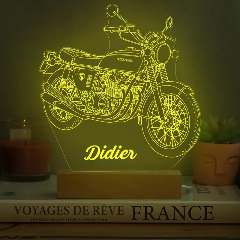 Miniature : Honda CB 750 Four | Lampe LED 3D | Cadeau collectionneur et passionné de moto vintage japonaise