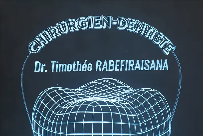 Lampe Led Dentiste personnalisée | Cadeau dentiste unique