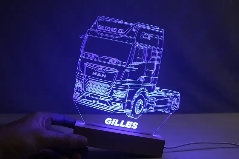 Miniature : Lampe Camion MAN TGX Personnalisée | idée cadeau routier personnalisée