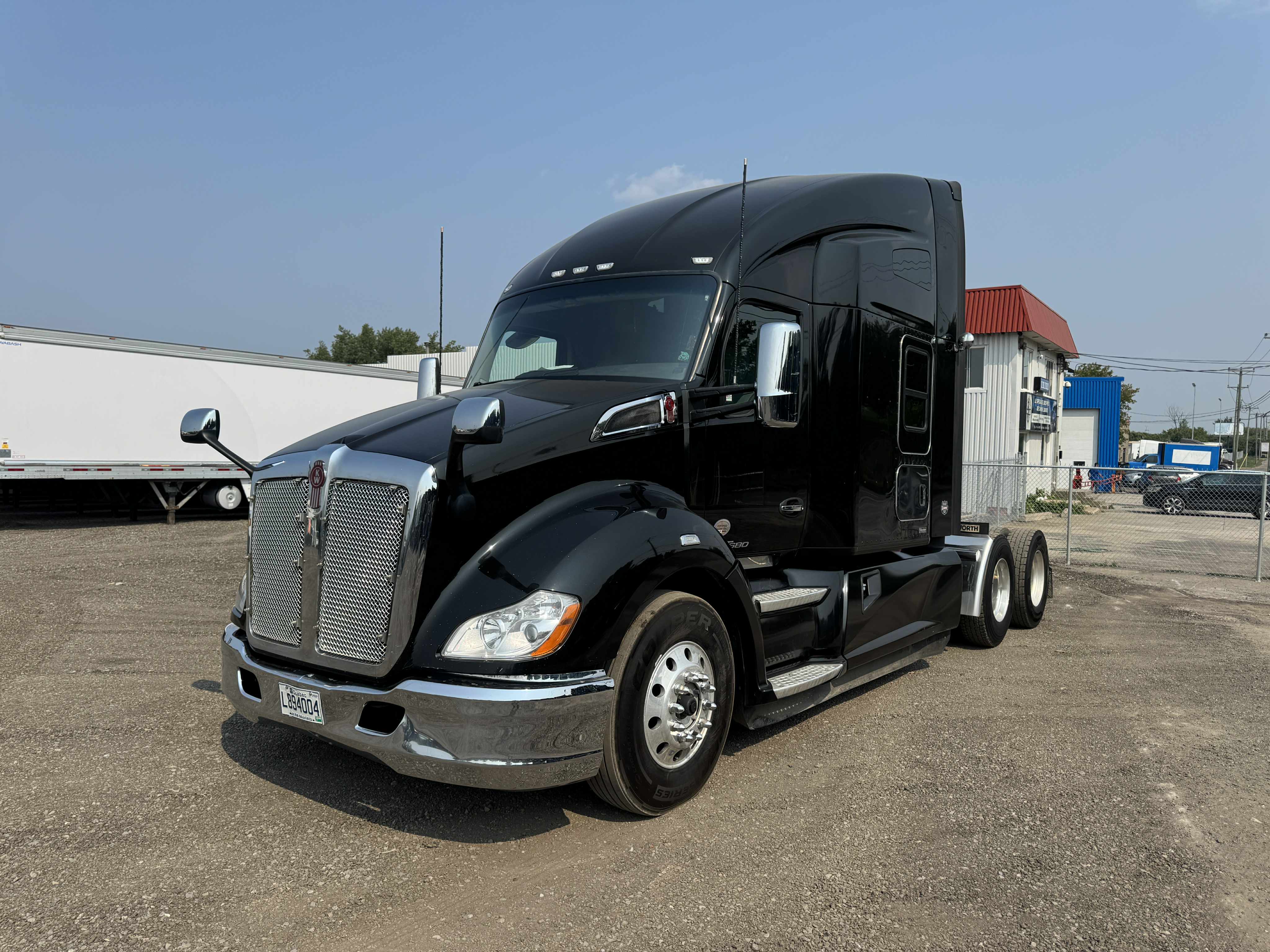2022 Kenworth T680