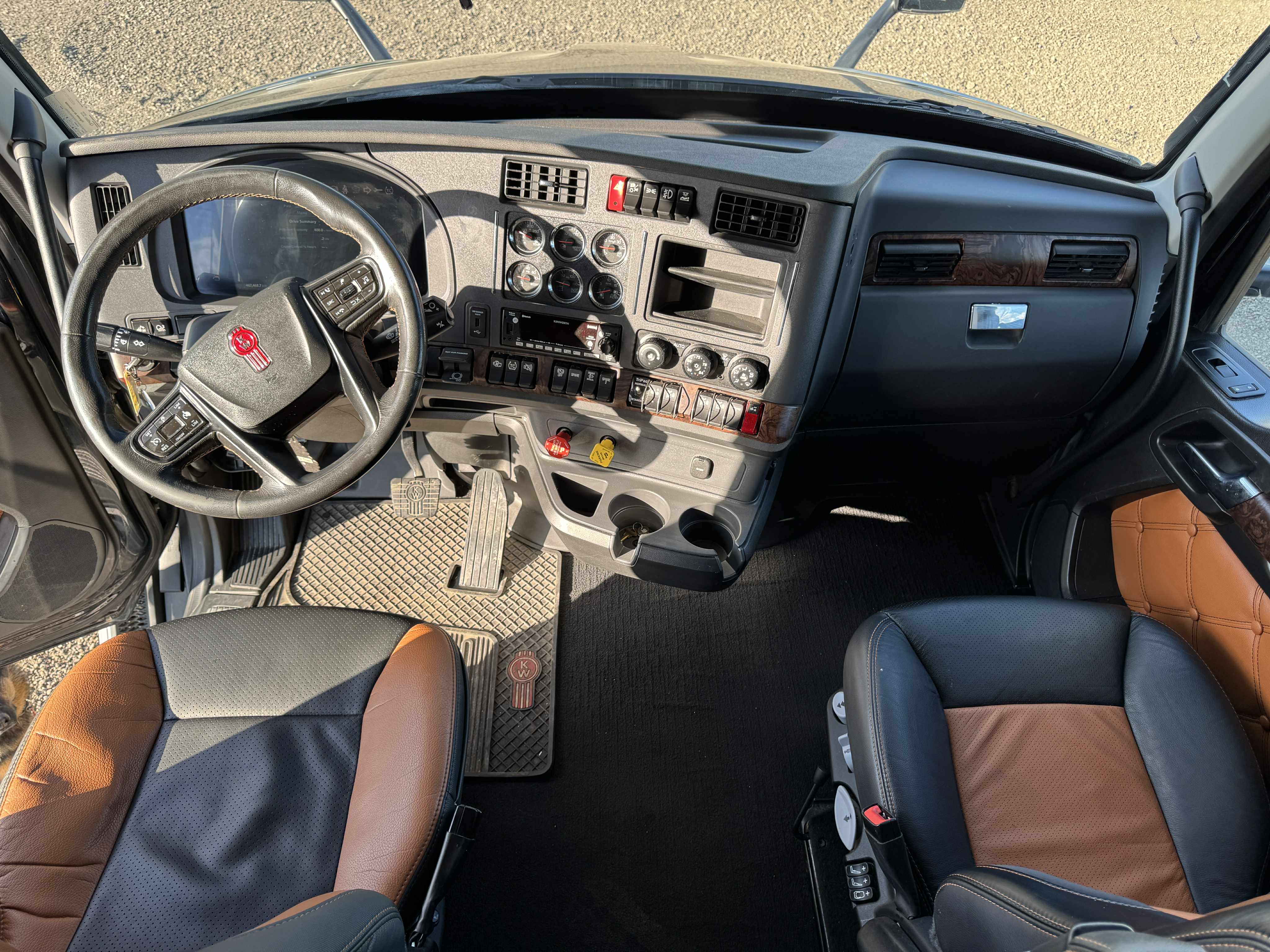 2022 Kenworth T680 14
