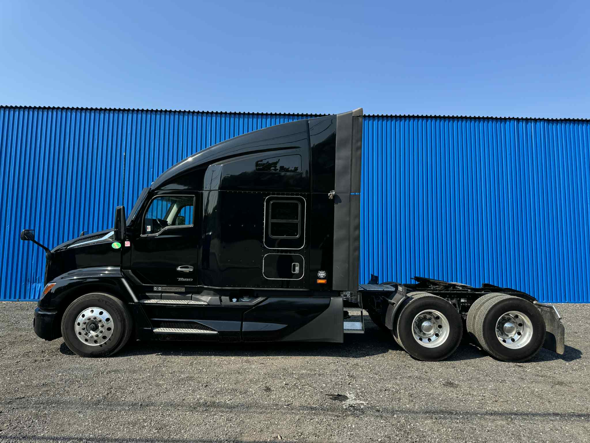 2022 Kenworth T680 2