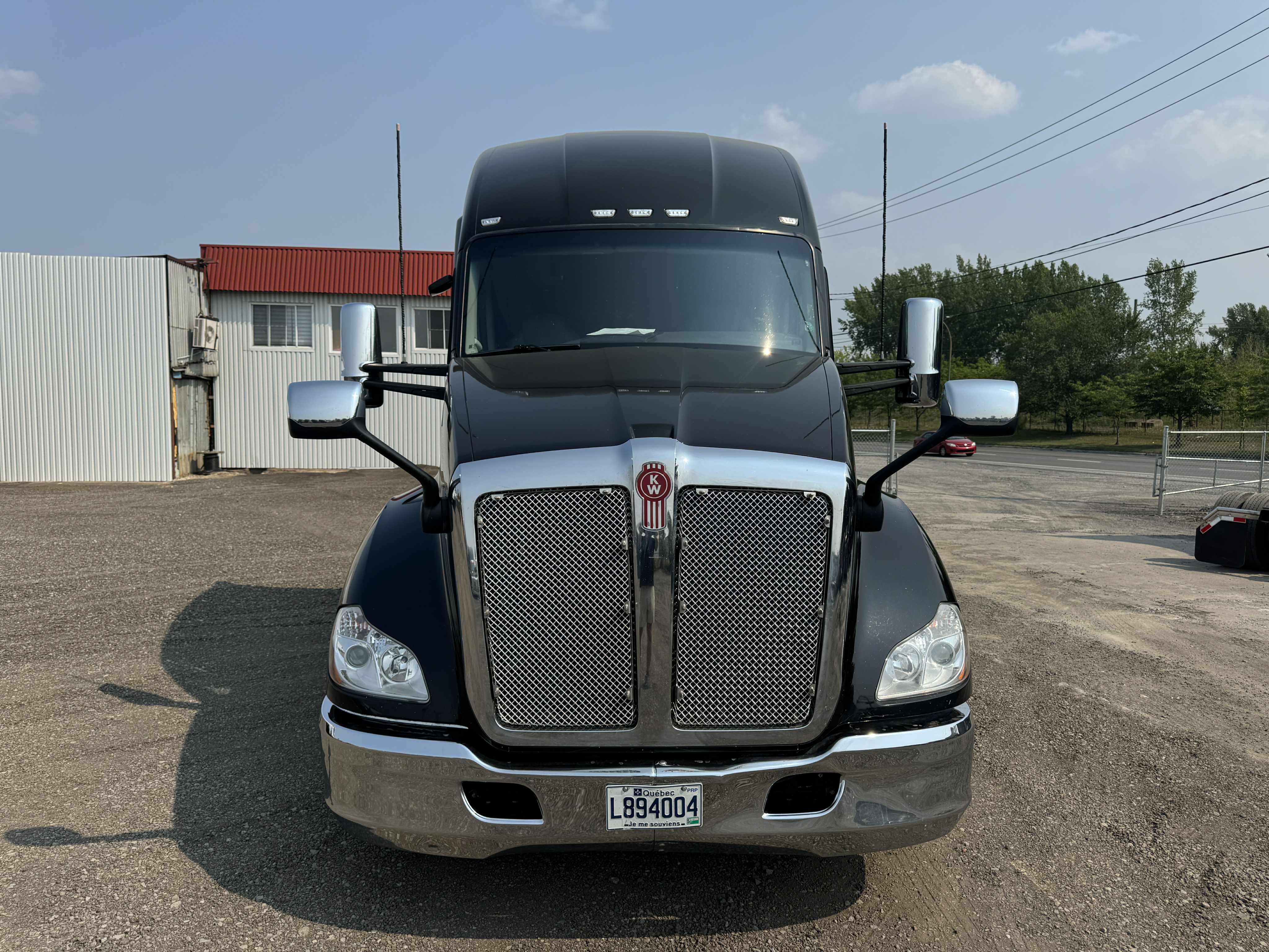 2022 Kenworth T680 8