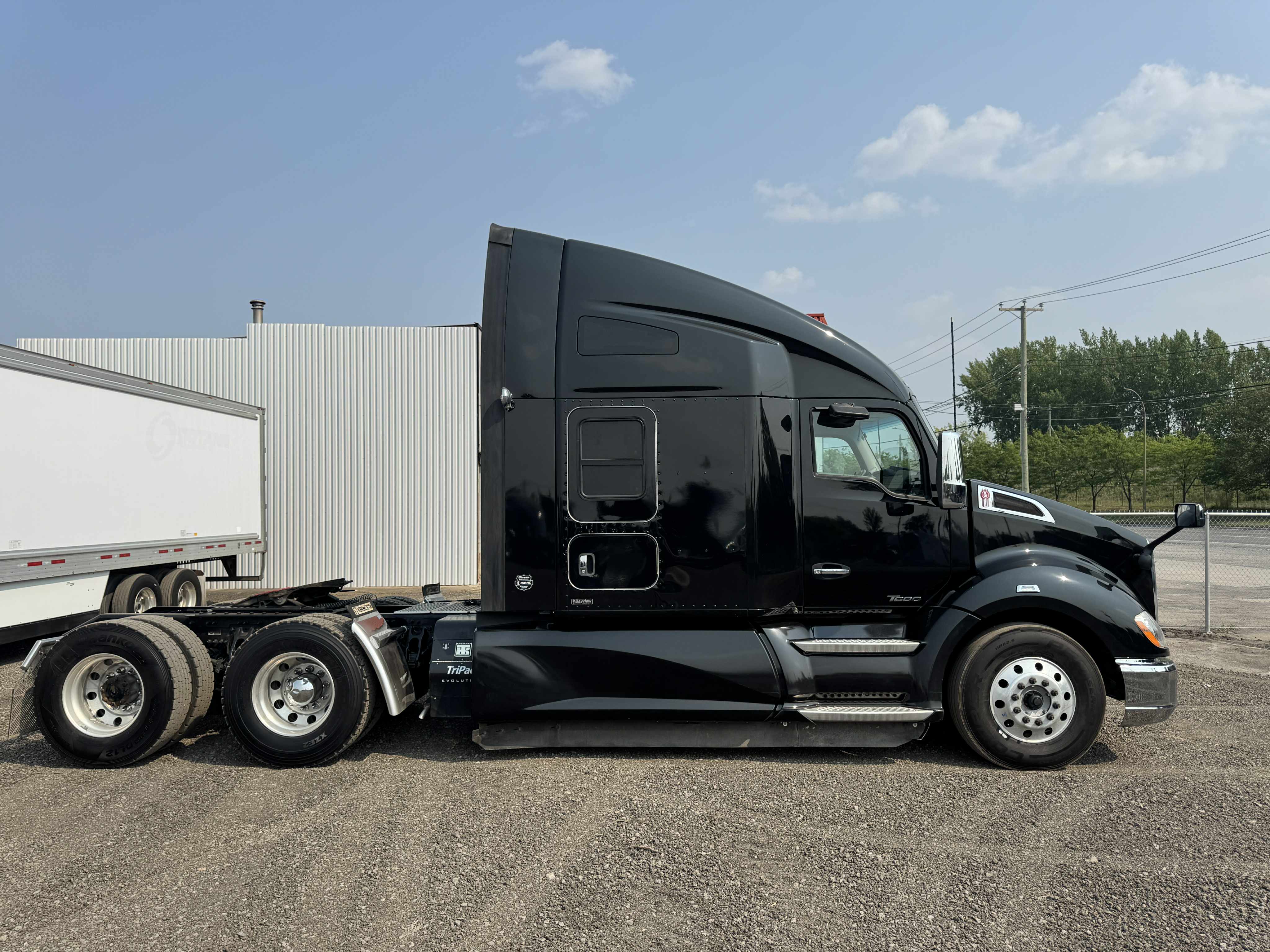 2022 Kenworth T680 6