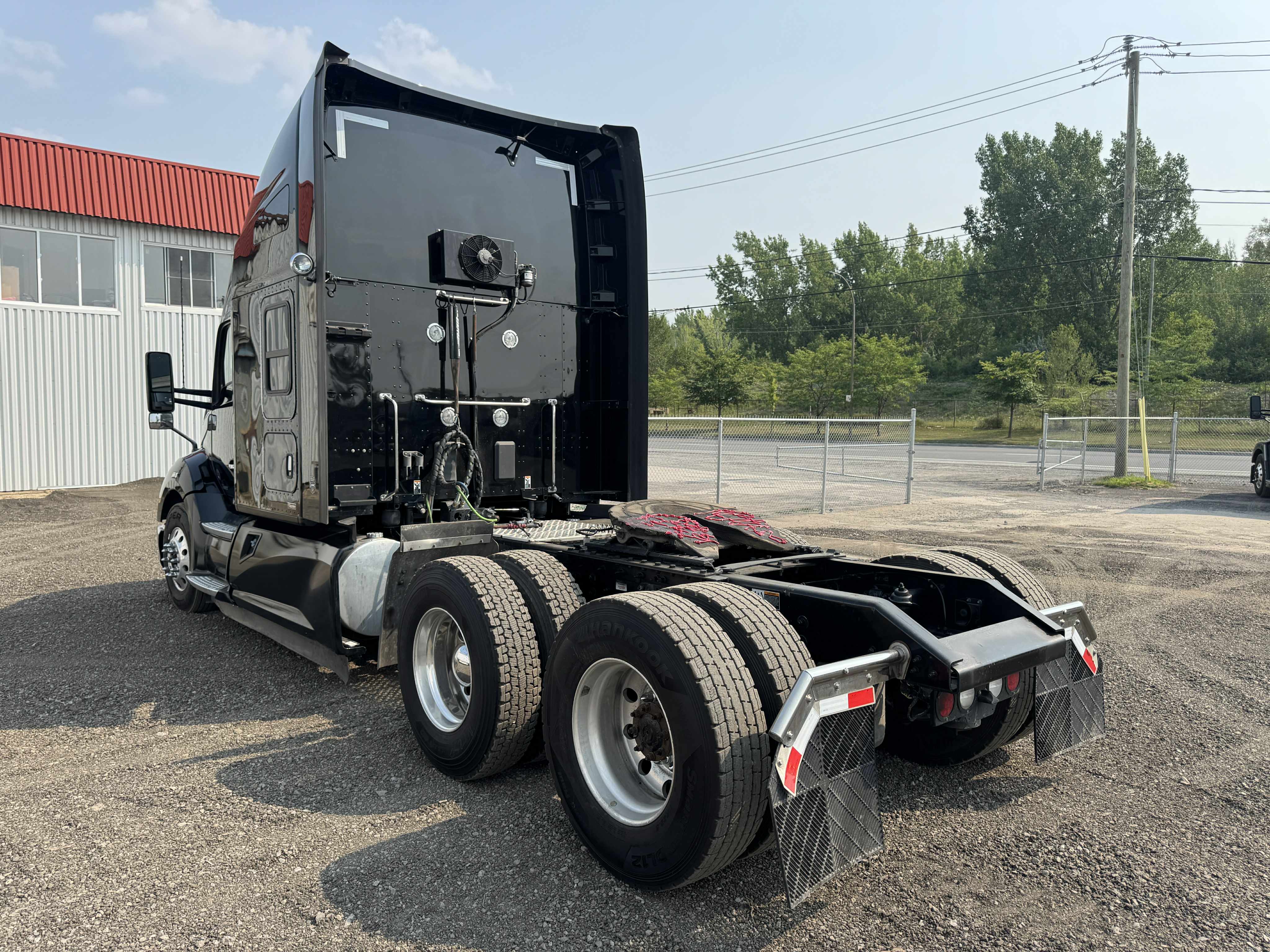 2022 Kenworth T680 2