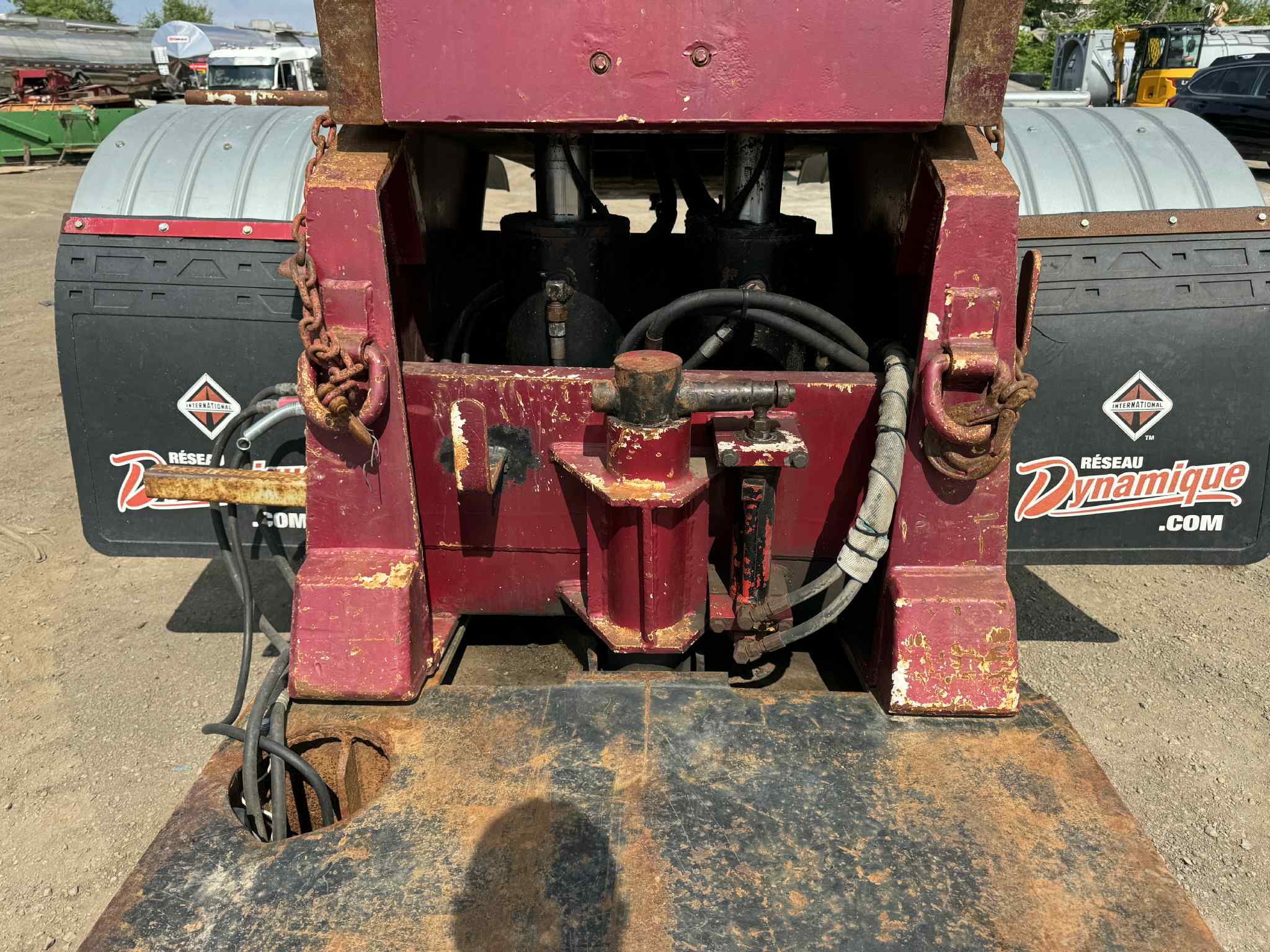 2012 Artis MF-1 10